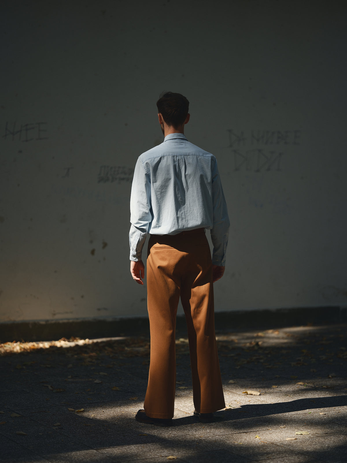 Alfred Trousers in burnt caramel by TODÓR TRAME, image 3 of 5